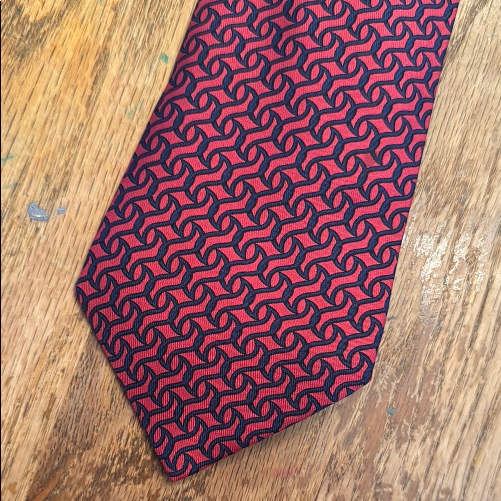 EUC Hermes neck tie